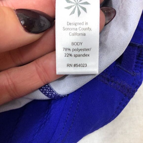 Athleta‎ Fade Out Dobby Free Knicker Capri Leggings - Picture 10 of 12